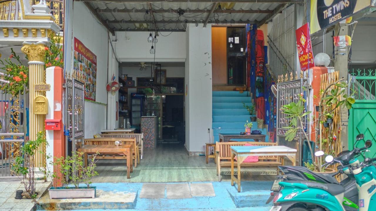 The Twins Hostel Bangkok Dış mekan fotoğraf